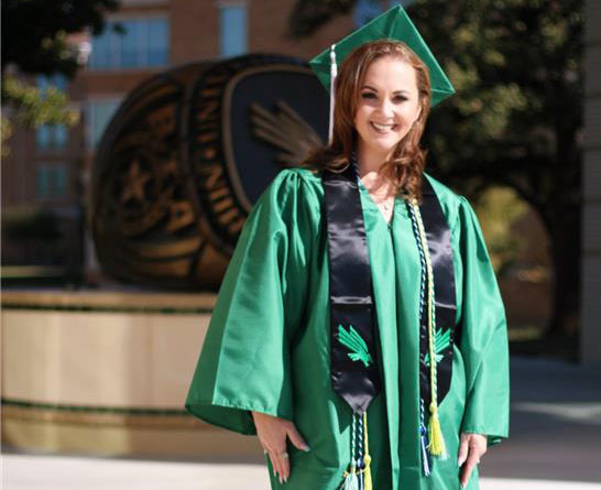 Amaya Green at work in the lab