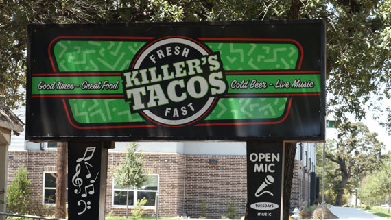 Killer's Tacos sign