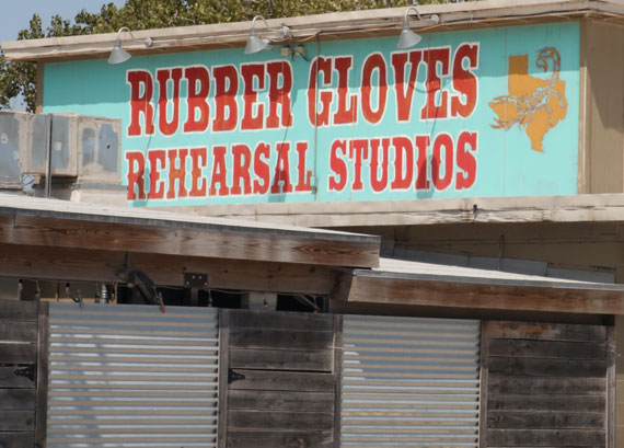 Rubber Gloves sign
