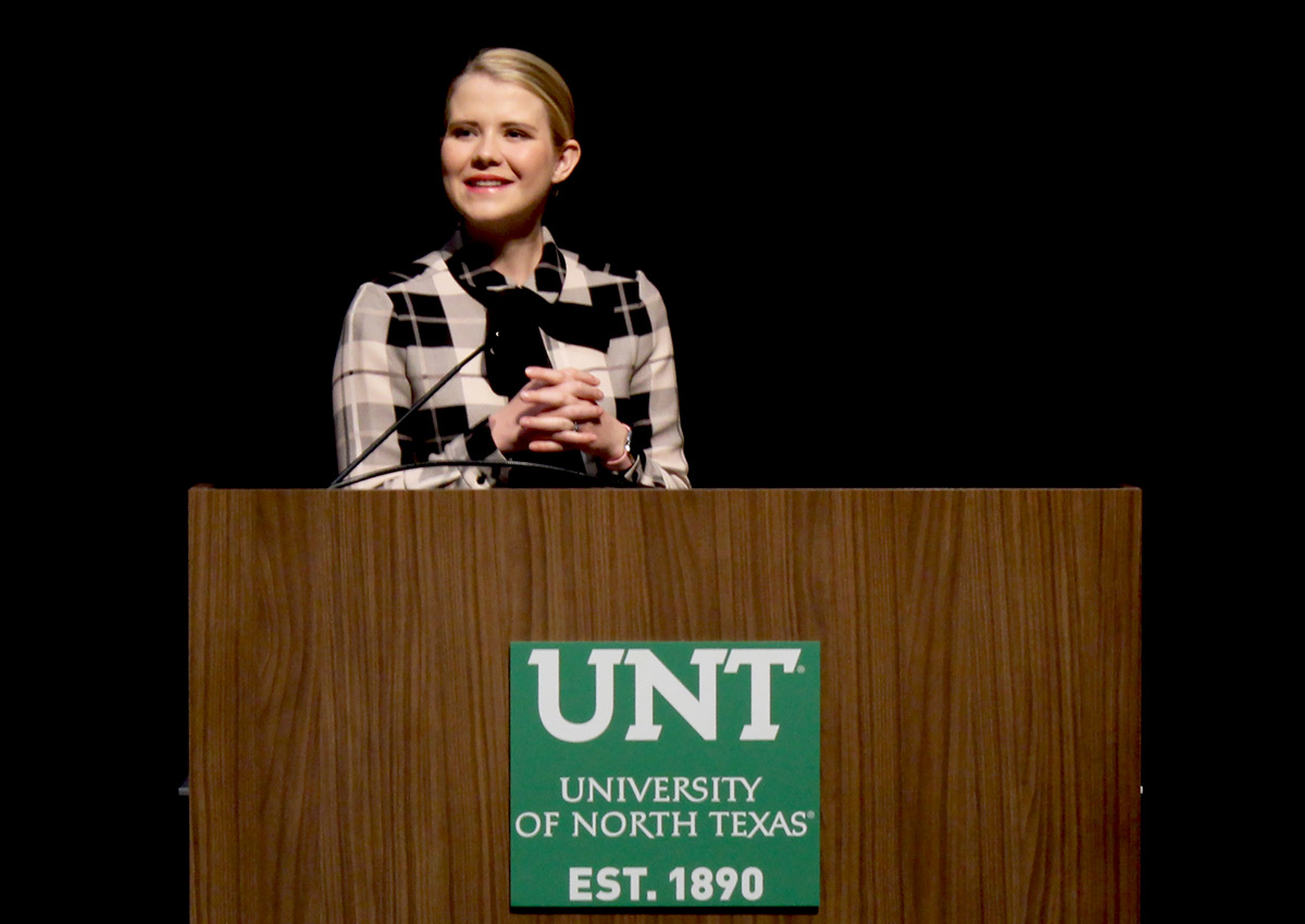 Elizabeth Smart at the Distinguished Lecture Series